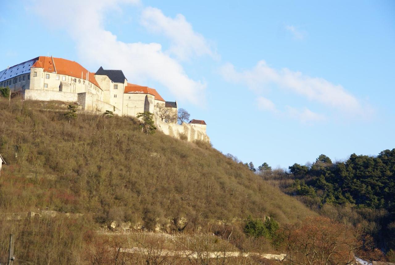 Warias Hotel & Restaurant Braunsbedra Buitenkant foto